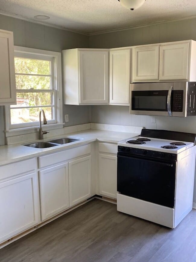 2901 58th Ave in Gulfport, MS - Building Photo - Building Photo