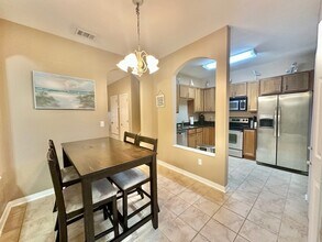 507 31st St in Niceville, FL - Foto de edificio - Building Photo