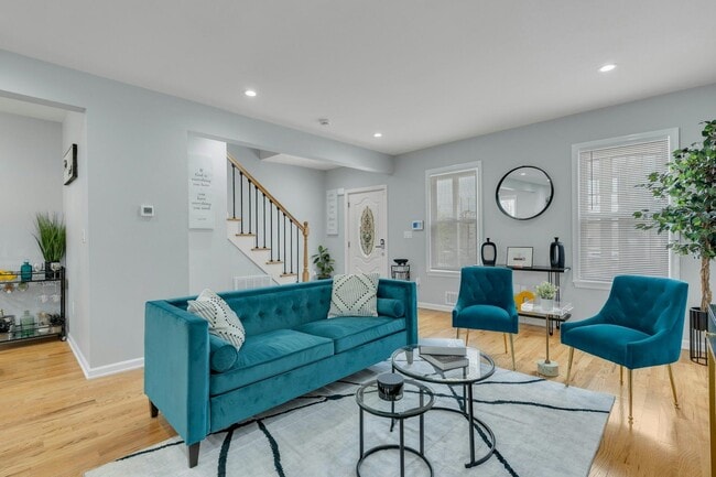 12 Orange Rd in Montclair, NJ - Building Photo - Building Photo