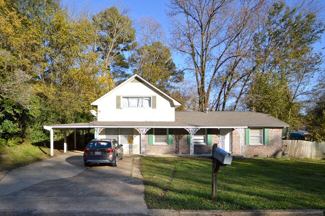 property at 502 Overstreet Dr