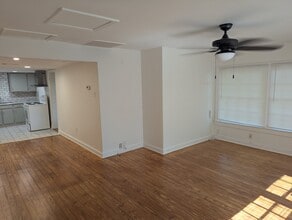 1114 Fairmount Ave in Austin, TX - Building Photo - Building Photo