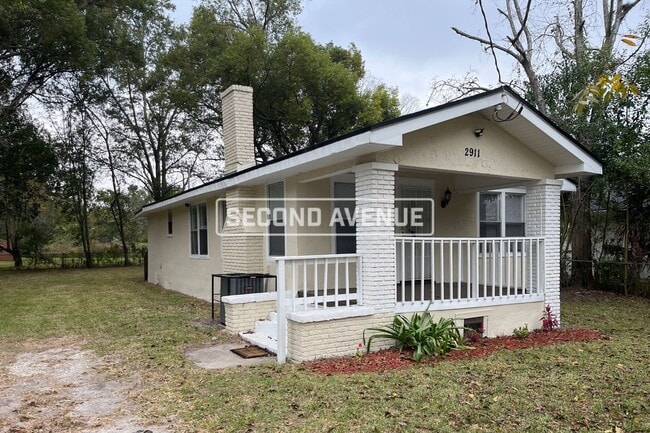 property at 2911 W 16th St