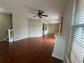 1016 Grace Hill Dr in Virginia Beach, VA - Building Photo - Building Photo