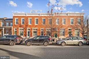 1247 Hull St in Baltimore, MD - Building Photo