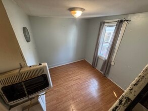 423 4th St in Union City, NJ - Building Photo - Building Photo