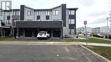 177 Edgevalley Rd in London, ON - Building Photo - Building Photo