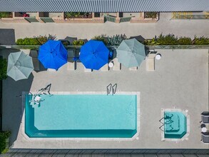 4Mica LA in Los Angeles, CA - Foto de edificio - Building Photo