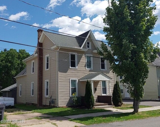 property at 1444 Sherman St