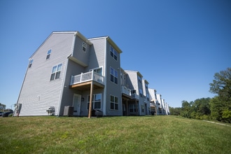 829 Pecan Rd in Spring City, PA - Building Photo - Building Photo