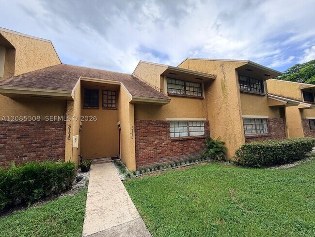 property at 3178 N Pine Island Rd