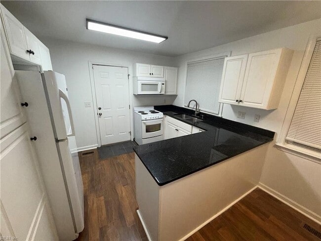 3420 Scott St in Portsmouth, VA - Building Photo - Building Photo