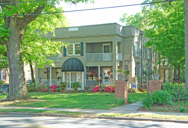 2100 E 7th St in Charlotte, NC - Foto de edificio - Building Photo