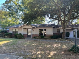 2217 Lakeland St in El Dorado, AR - Building Photo