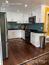 200 Nichols Dr in Greenville, NC - Building Photo - Building Photo