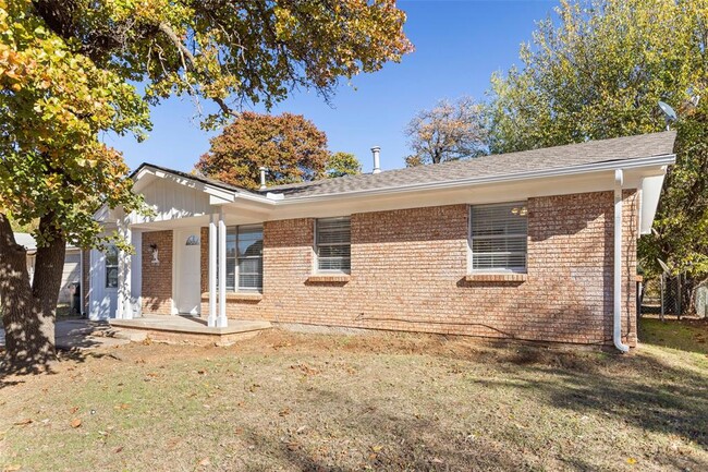 1520 McGregor Dr in Midwest City, OK - Building Photo - Building Photo