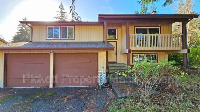 property at 391 NW Mosher Canyon Rd