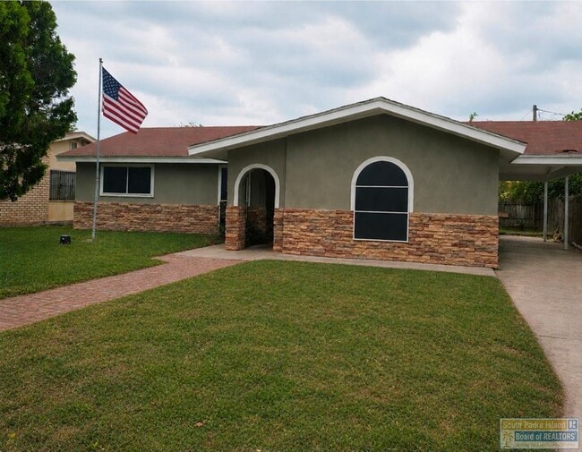 property at 14 Laura Ln