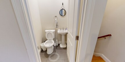 2 Marney St, Unit 1 in Cambridge, MA - Building Photo - Building Photo
