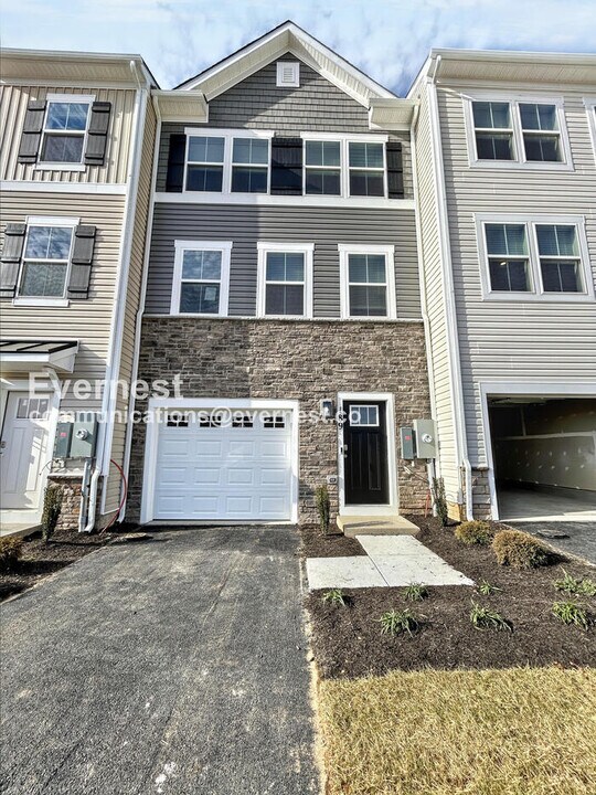 189 Sioux Lp in Winchester, VA - Building Photo