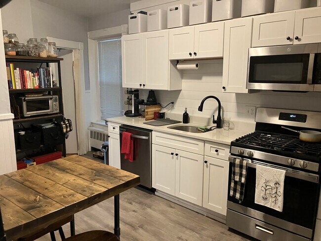 16 Winter St, Unit 3