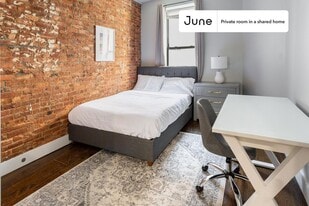 Room in Shared 4 bed/2 bath home in New York, NY - Building Photo