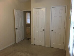 811 5th St, Unit 811 in Oakmont, PA - Building Photo - Building Photo