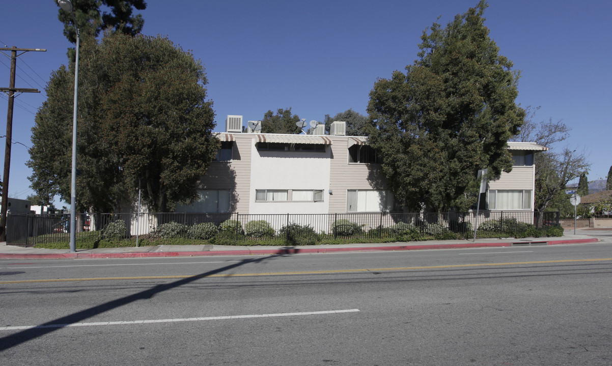 6006 Fair Ave in North Hollywood, CA - Building Photo