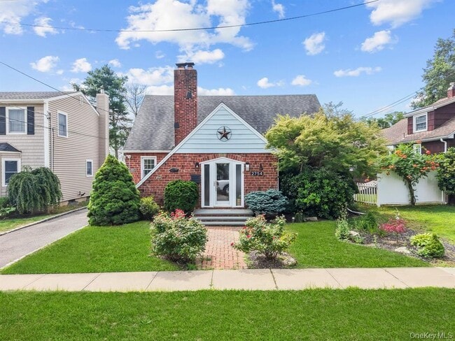 property at 2754 Natta Blvd