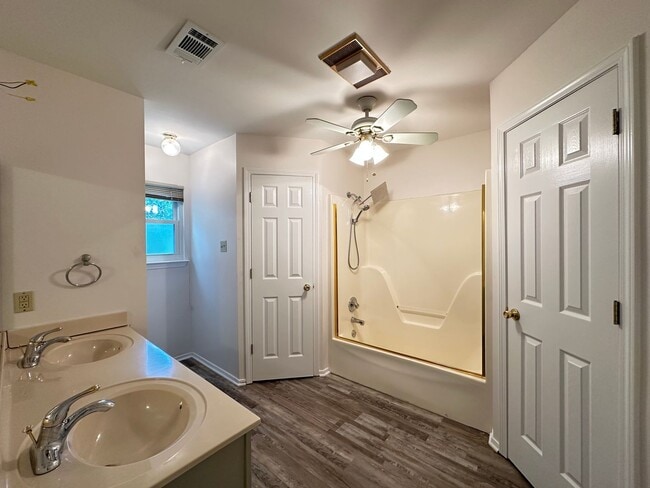 property at 3 Park Ridge Dr