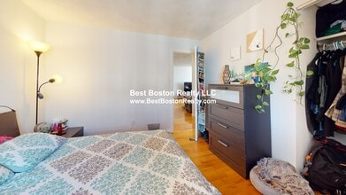 84 Grant St, Unit 24 in Somerville, MA - Building Photo - Building Photo