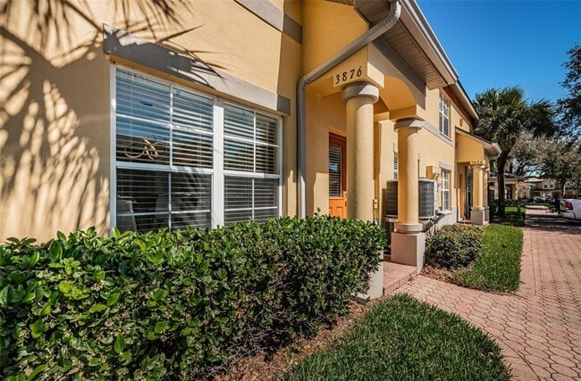 3876 Island Way in St. Petersburg, FL - Building Photo - Building Photo