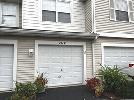 2117 Orchard Ln in Carpentersville, IL - Building Photo
