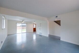 1702 St Albans Blvd in Austin, TX - Building Photo - Building Photo