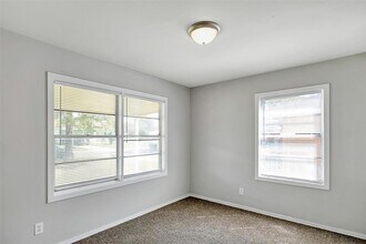 7209 Blue Jay Dr in Texas City, TX - Building Photo - Building Photo