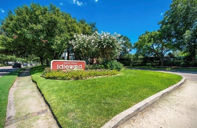 property at 10047 Westpark Dr
