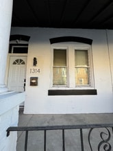 1314 S 29th St in Philadelphia, PA - Foto de edificio - Building Photo