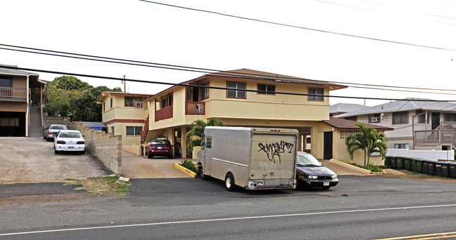 3638-3640 Salt Lake Blvd in Honolulu, HI - Building Photo - Building Photo