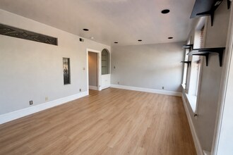 705 8th St SE in Washington, DC - Building Photo - Building Photo