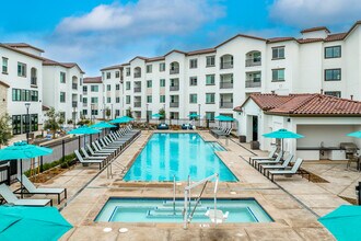 Pradera in San Ramon, CA - Foto de edificio - Building Photo