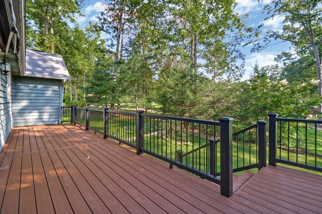 123 Lakeview Dr in Crossville, TN - Building Photo - Building Photo