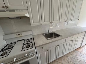 2 Colonial Rd in Beacon, NY - Building Photo - Building Photo