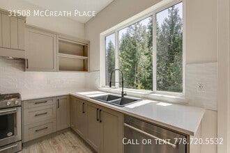 31508 McCreath Pl in Mission, BC - Building Photo - Building Photo