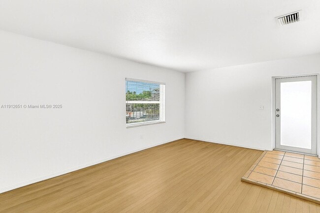 3415 SW 15th St in Miami, FL - Building Photo - Building Photo