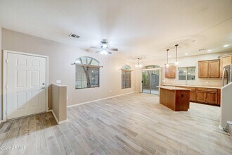 2150 W Alameda Rd in Phoenix, AZ - Building Photo - Building Photo