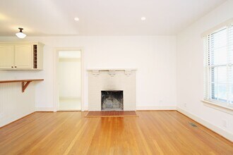 1412 Cherry Ave in Charlottesville, VA - Building Photo - Building Photo