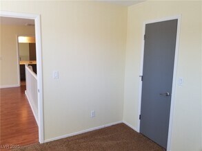 7196 Cressida Ct in Las Vegas, NV - Building Photo - Building Photo