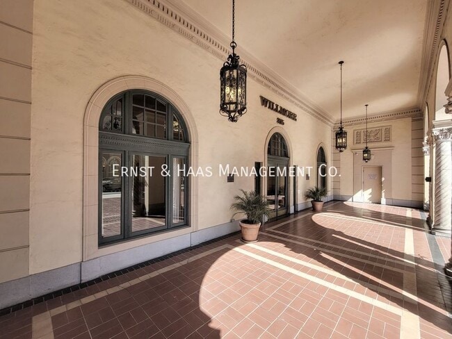 315 W 3rd St in Long Beach, CA - Building Photo - Building Photo