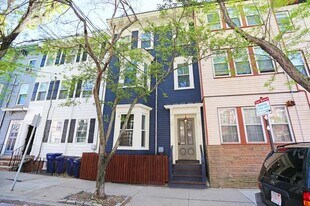 71 Webster St, Unit #2 in Boston, MA - Building Photo