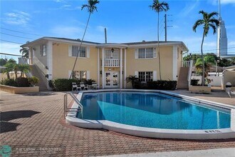 2230 NE 56th Pl in Fort Lauderdale, FL - Building Photo - Building Photo