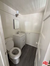 332 15th Pl in Manhattan Beach, CA - Building Photo - Building Photo